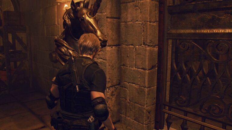 Resident Evil 4 Original VS. Remake Comparison - Meeting Ashley 